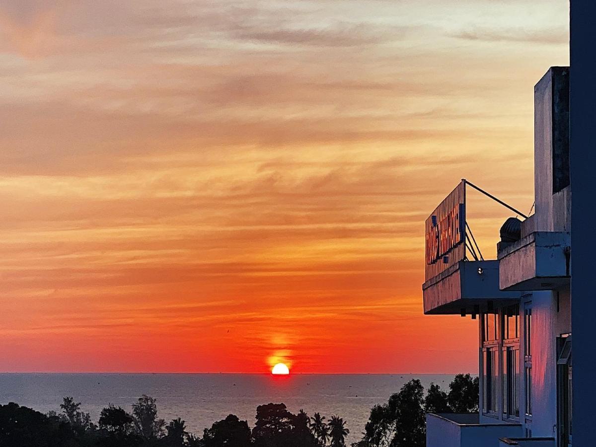 Rosetta Hotel Phu Quoc Exterior photo