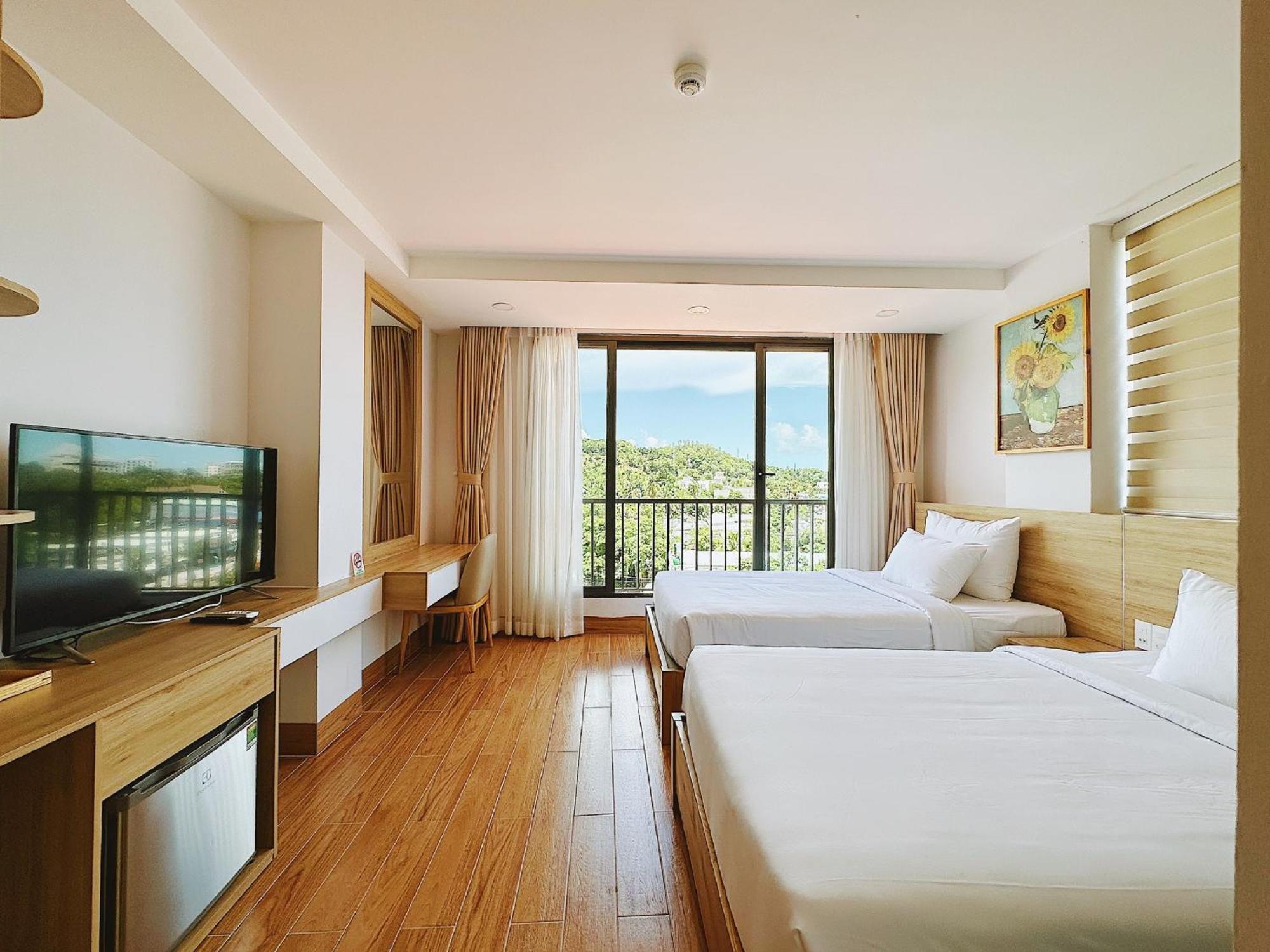 Rosetta Hotel Phu Quoc Exterior photo