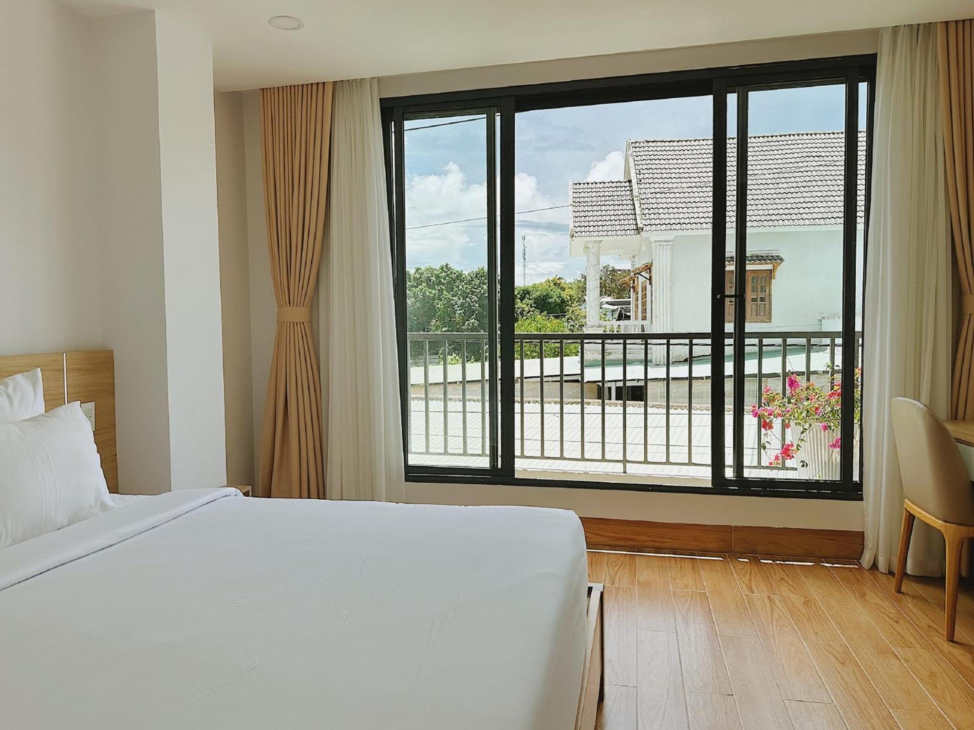 Rosetta Hotel Phu Quoc Exterior photo